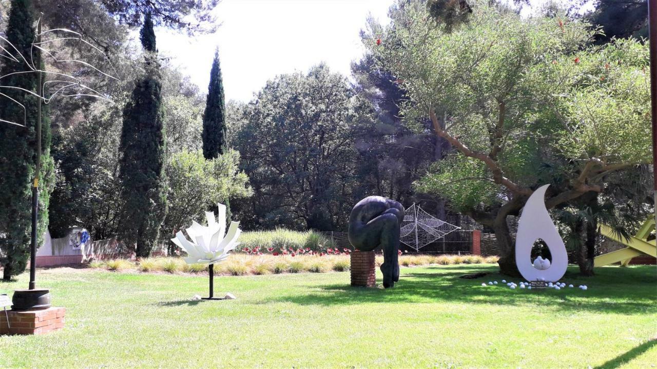Domaine De La Coudouliere, Vue Mer, Plage, Piscine Et Parc Six-Fours-les-Plages Exterior photo